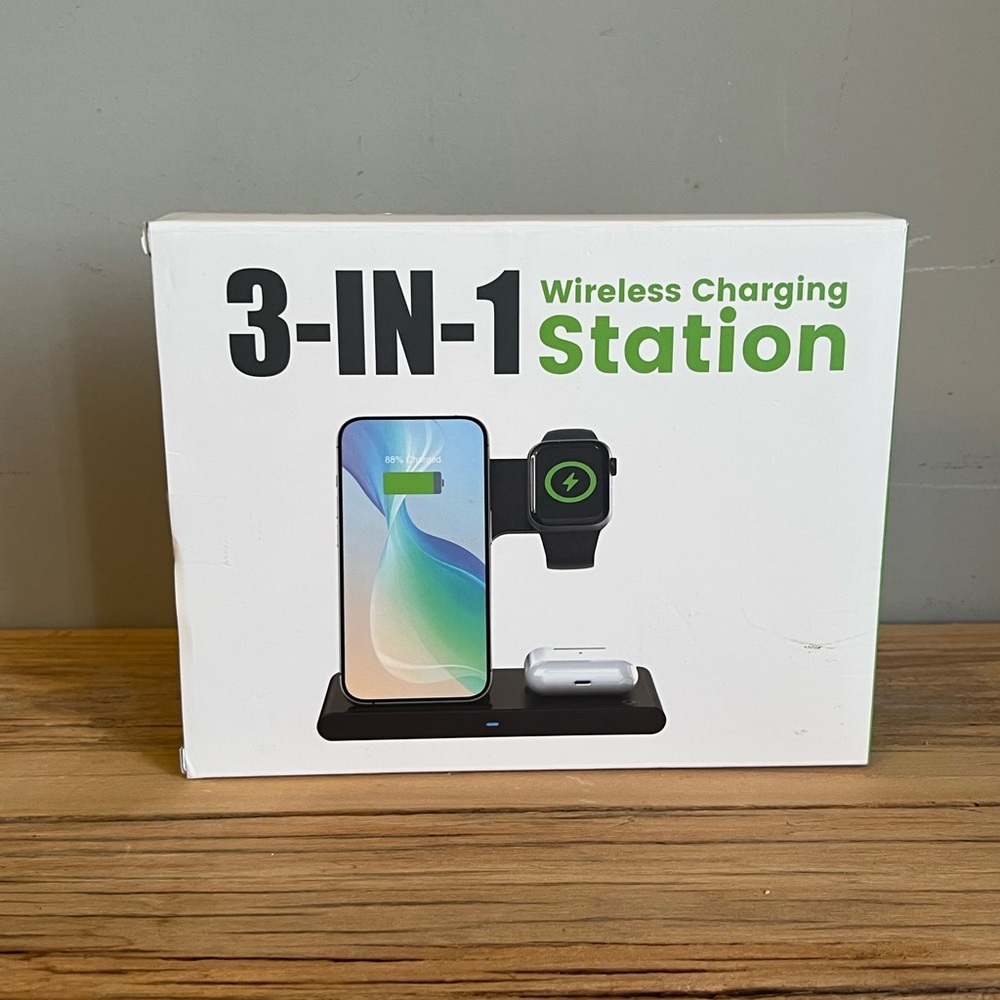3 In 1 Wireless Charging Station